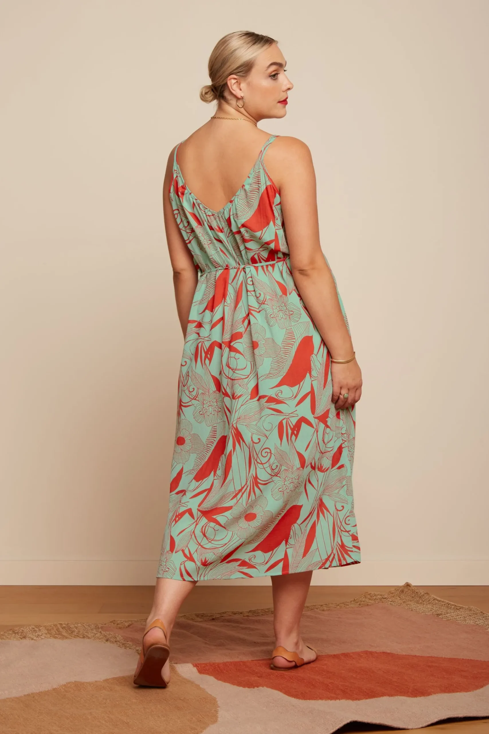 lara_midi_dress_callier_2.webp DAMES King Louie Lara Midi Dress Callier