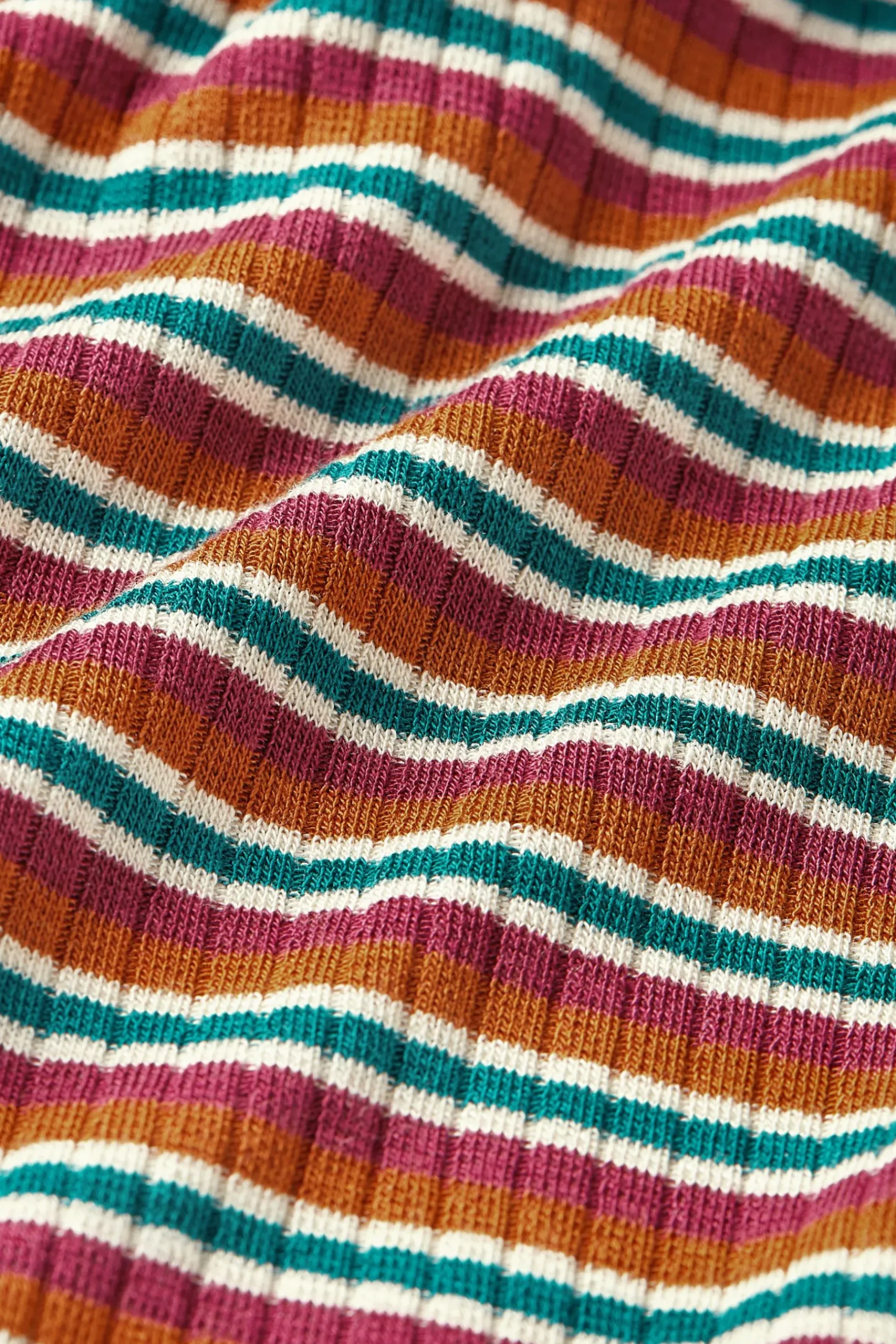 lizzy_top_jones_stripe_3.webp DAMES King Louie Lizzy Top Jones Stripe